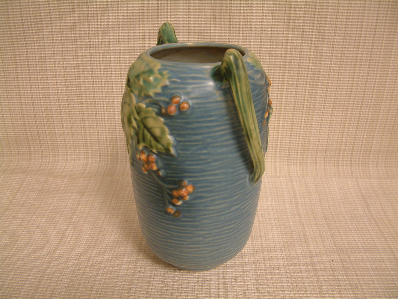 Roseville Blue Bushberry Twig Handled Tall Vase - Image 3