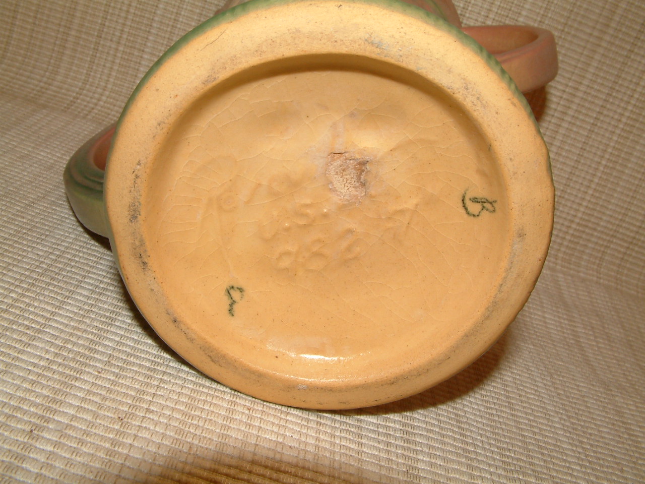 Roseville White Rose Vase - Image 7