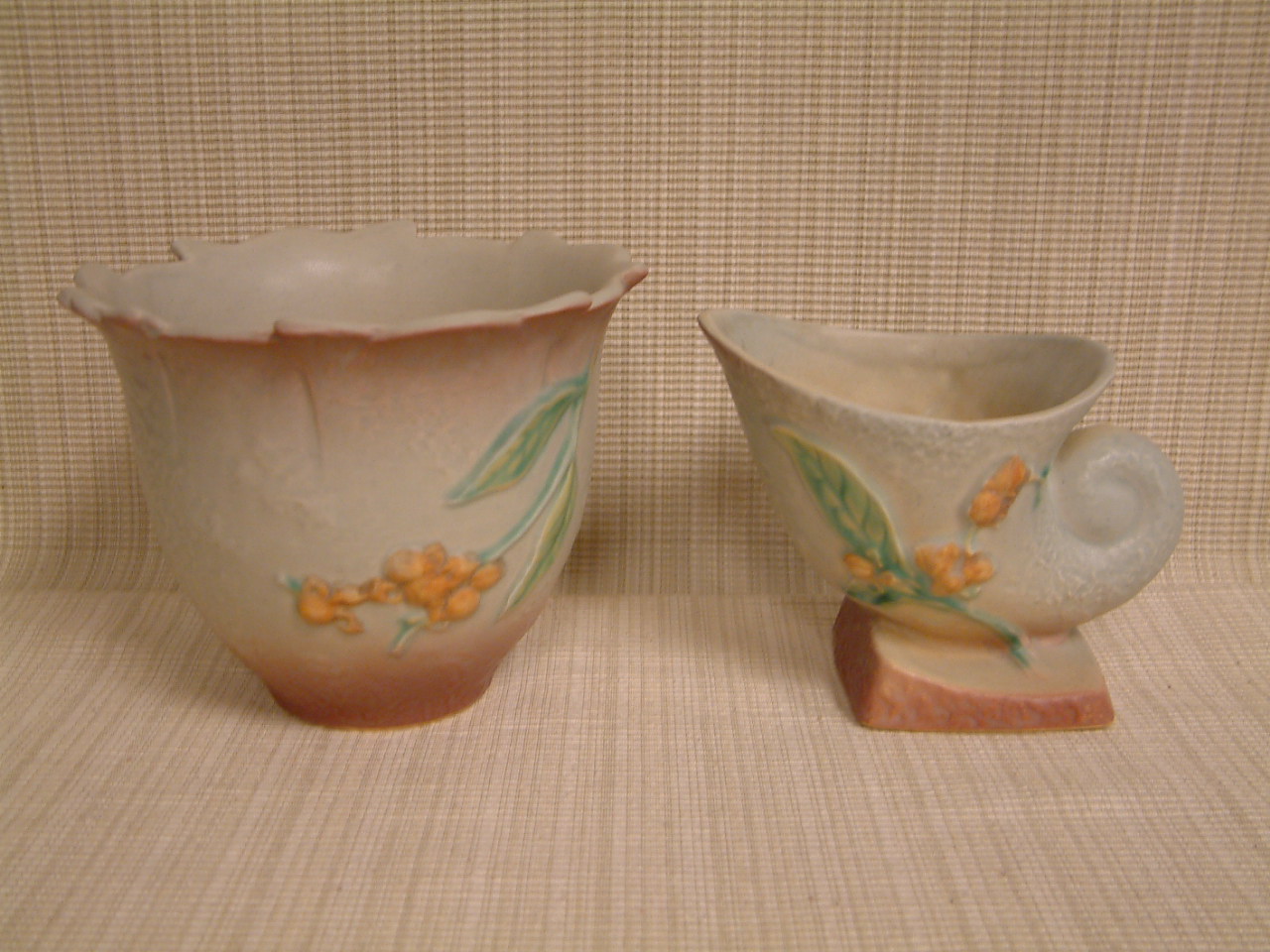 Roseville Bittersweet Small Cornucopia Vase - Image 2