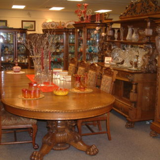 Fancy Winged Griffin Banquet Dining Set