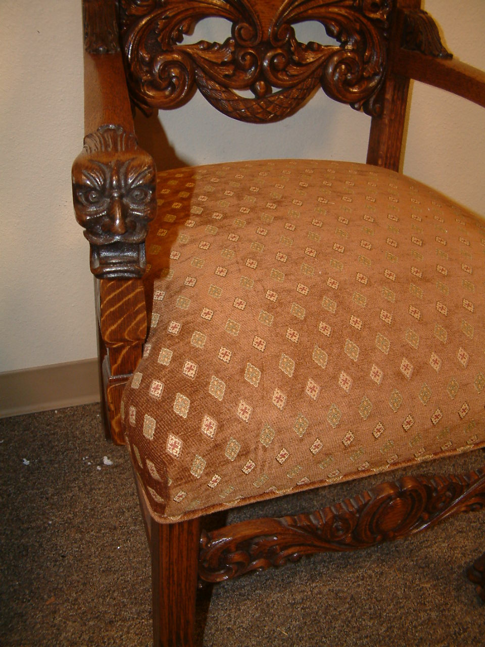 Horner Oak Griffin Chairs Pierce Carved Set of 6 SOLD - Image 4