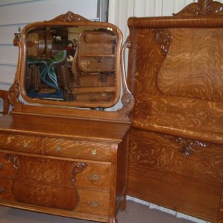 Massive Oak 3 Pc Bedroom Set Harp Fronts