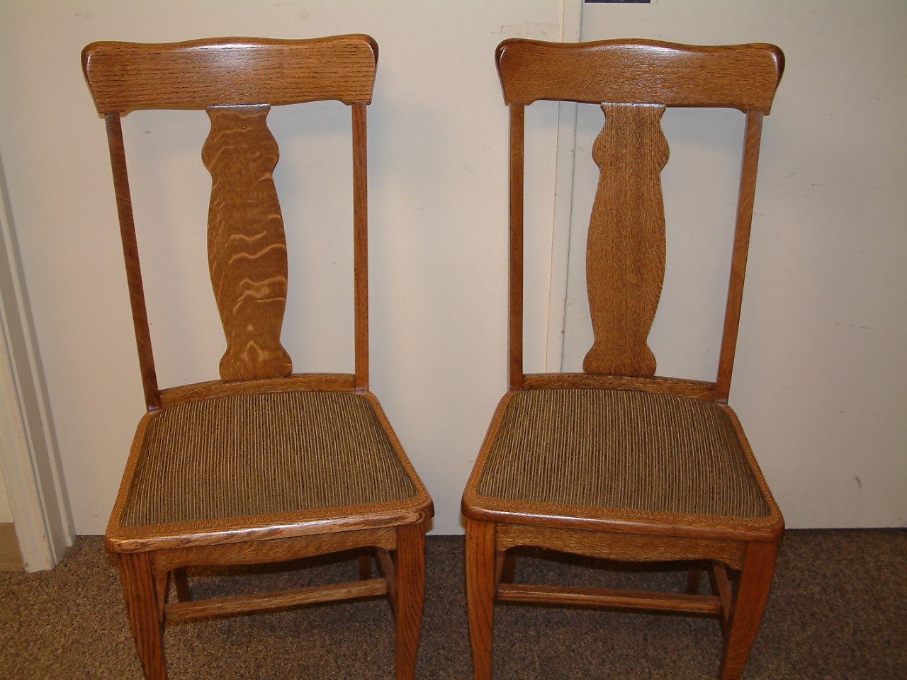Oak T Back Clawfoot Chairs Set of 10 SOLD - Image 2