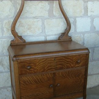 Fancy Quartersawn Oak Washstand
