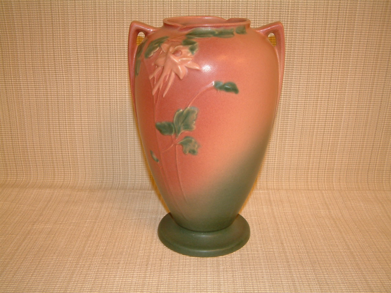 Roseville Pink Columbine Vase - Image 5