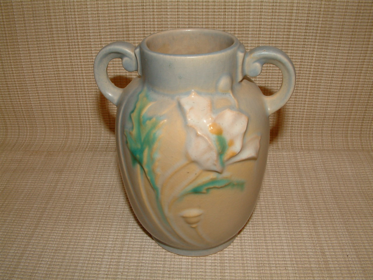 Roseville Soft Blue Poppy Vase #867-6 - Image 10