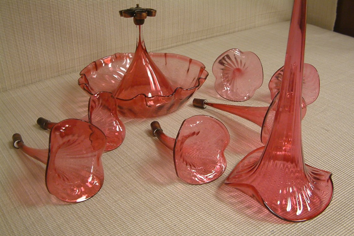 Victorian Cranberry 7 Flute Epergne - Image 3