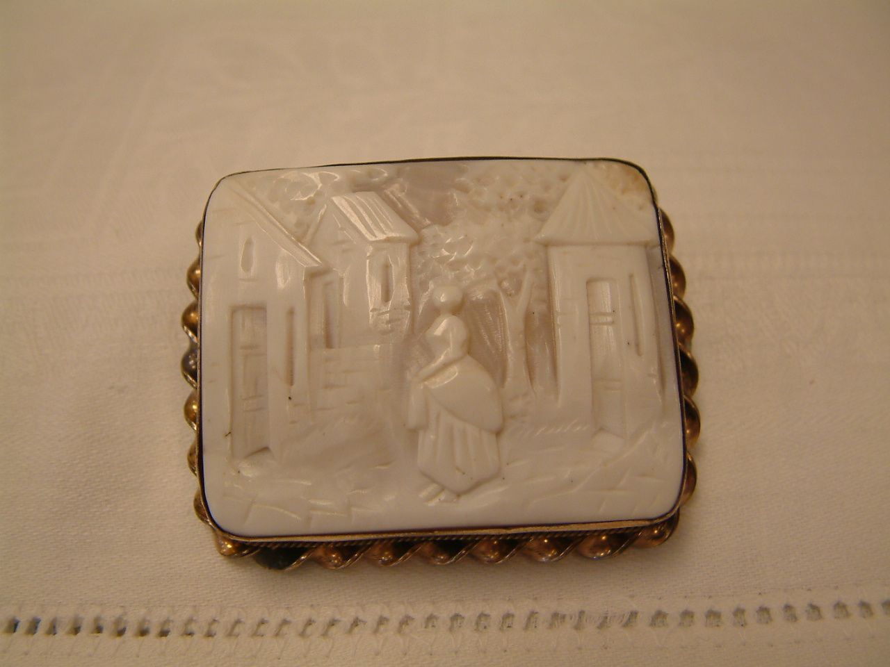 Victorian Shell Cameo Rare Scenic - Image 4