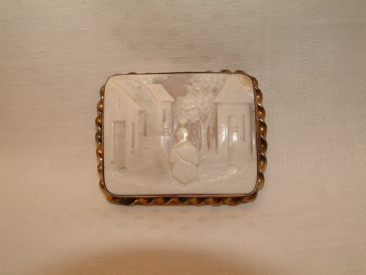 Victorian Shell Cameo Rare Scenic - Image 5