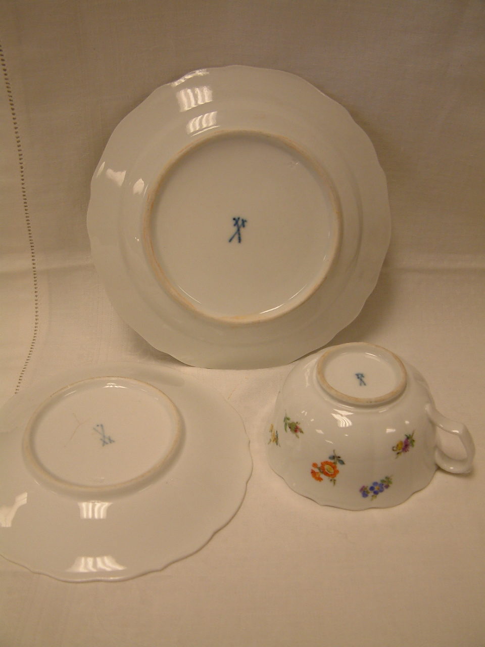 Meissen Trio Cup & Saucer - Image 2