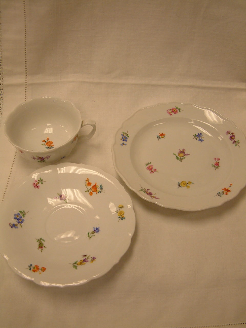 Meissen Trio Cup & Saucer - Image 3