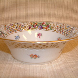 Schumann Dresden Reticulated Edge Bowl