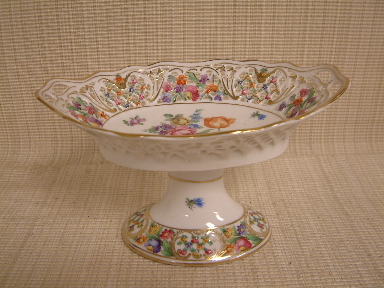 Schumann Dresden Reticulated Edge Oval Compote SOLD - Image 2