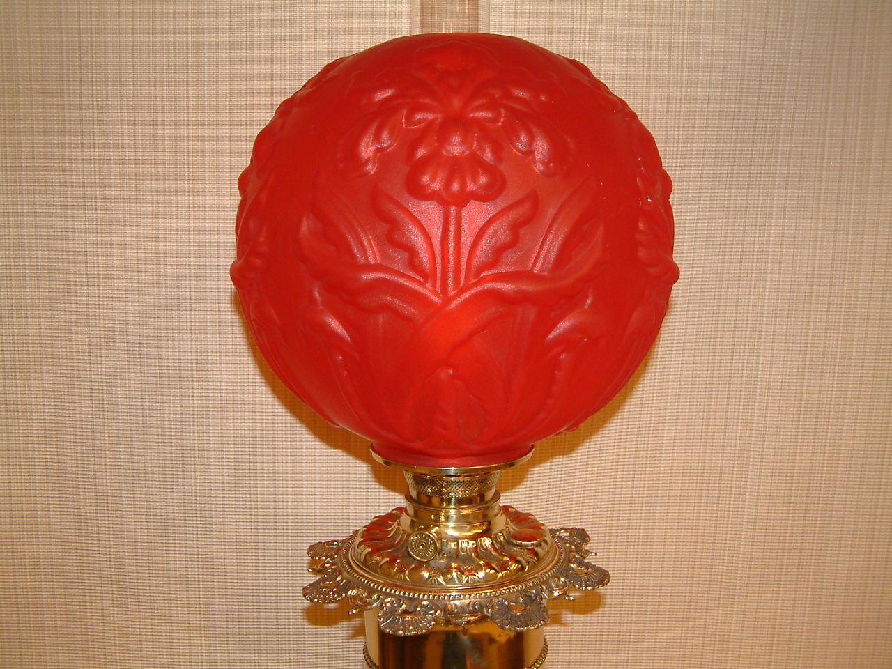 Victorian Oversized Banquet Lamp - Image 5