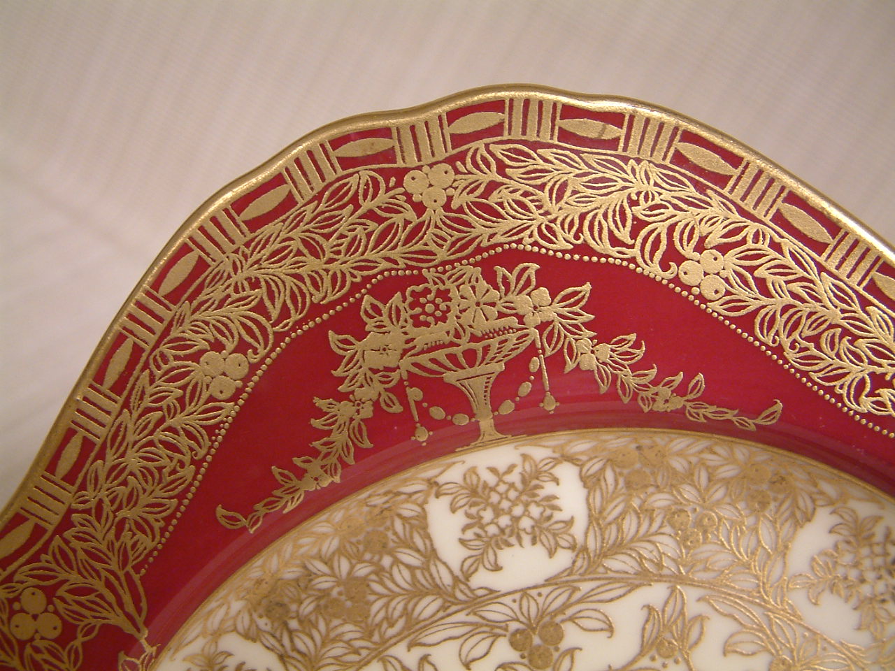 Royal Worcester Salad / Dessert / Luncheon Plate - Image 6