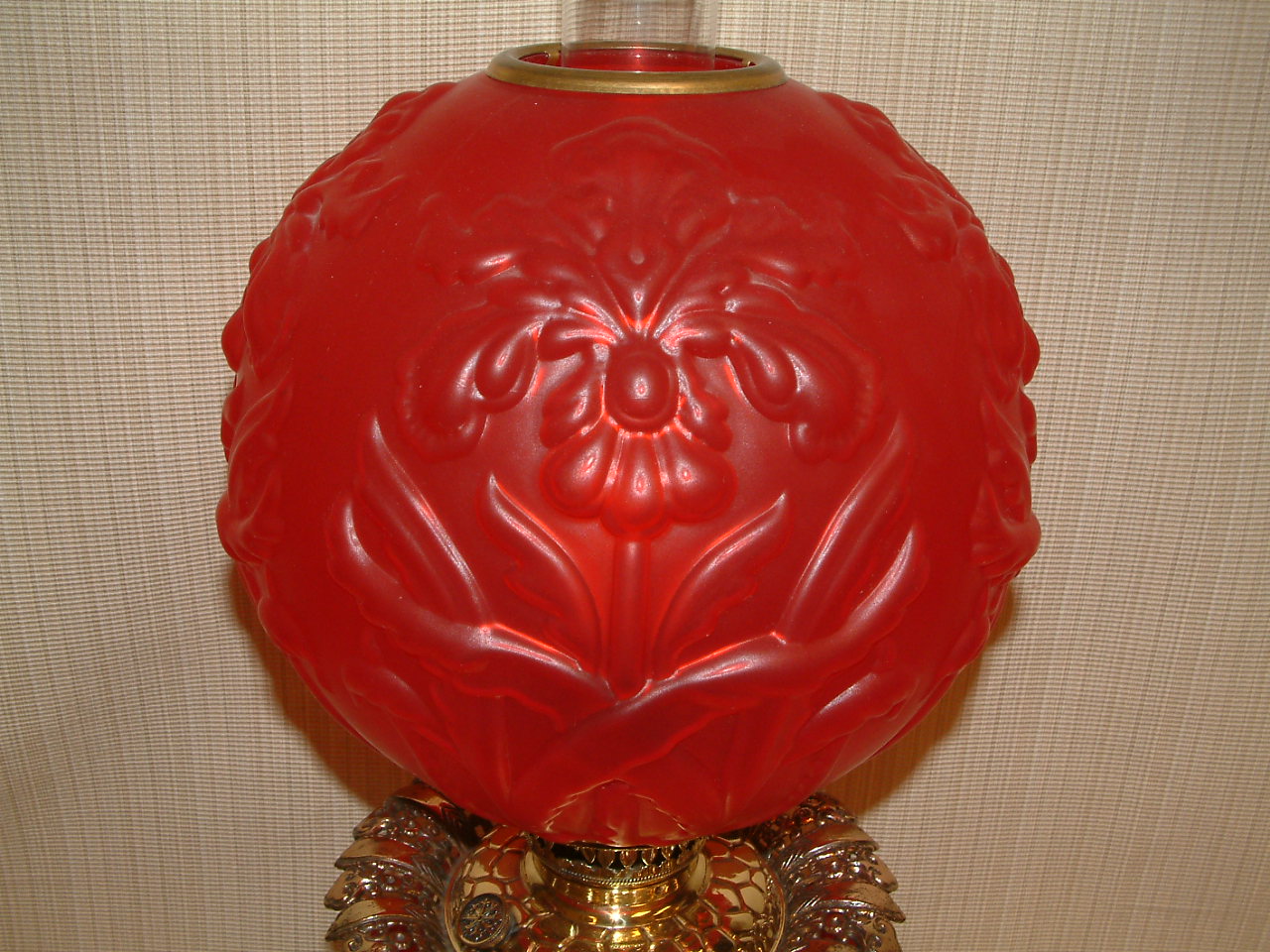 Red Satin Glass Regal Iris Lamp - Image 5