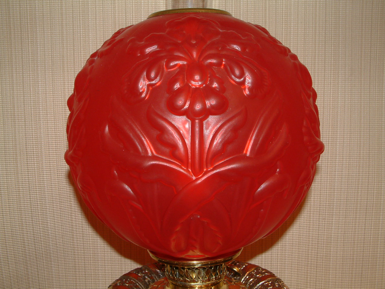 Red Satin Glass Regal Iris Lamp - Image 7