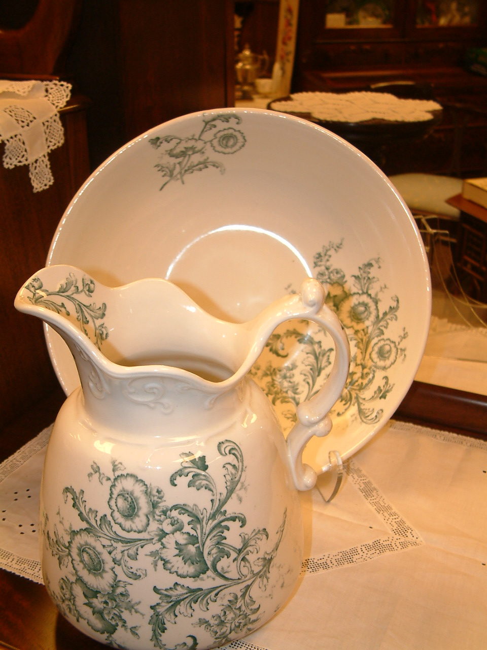 Maddocks Pitcher & Bowl Set - Image 7
