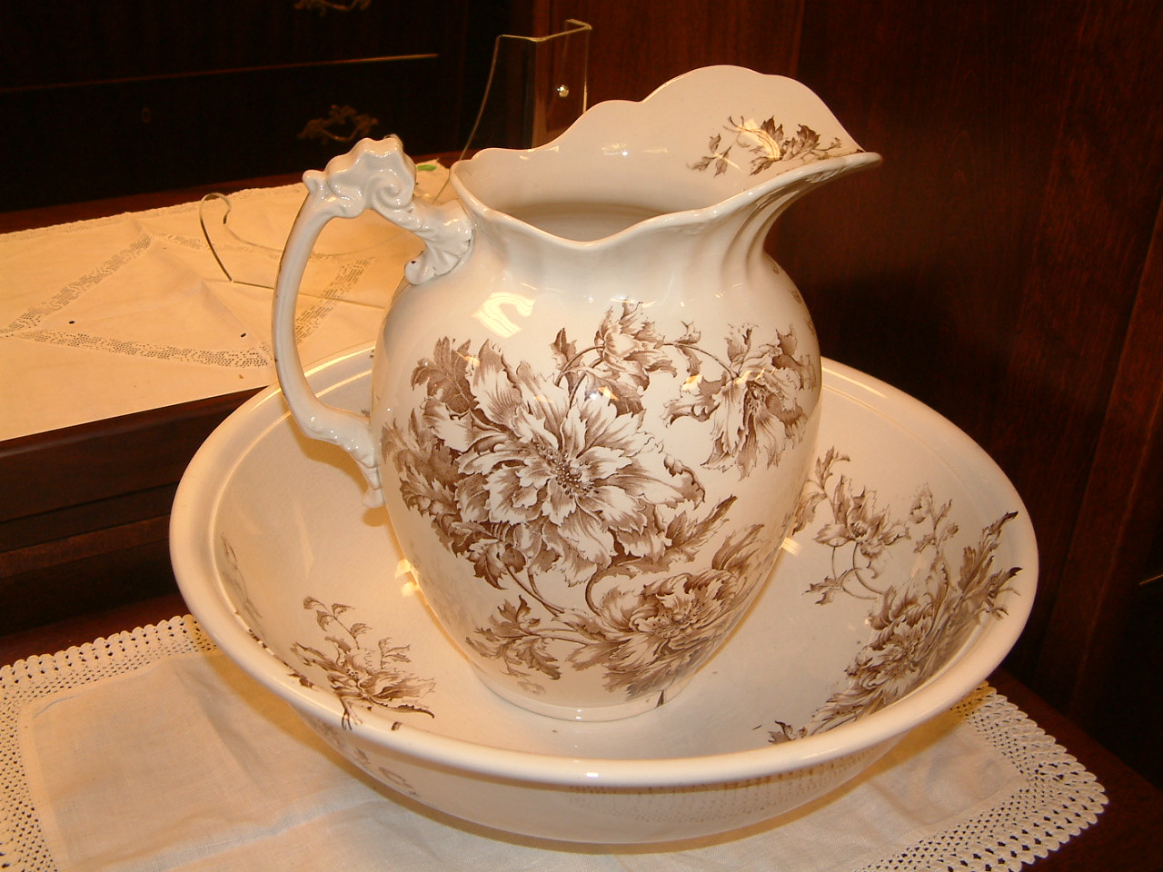 Bourne & Leigh Brown Transferware Pitcher & Bowl