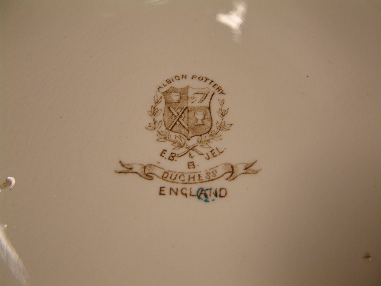 Bourne & Leigh Brown Transferware Pitcher & Bowl - Image 7