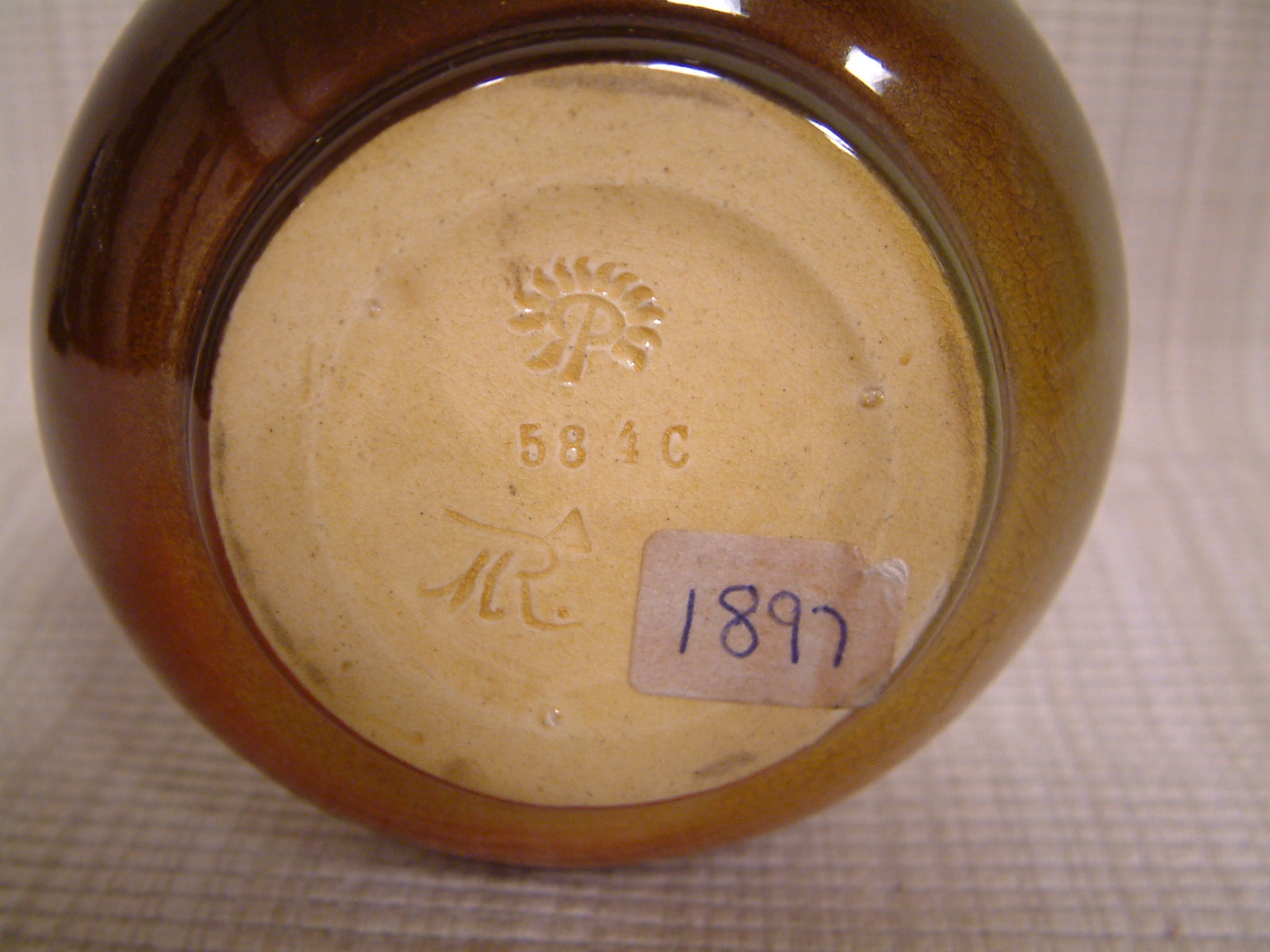 Rookwood Standard Glaze Holly Vase 1897 - Image 6