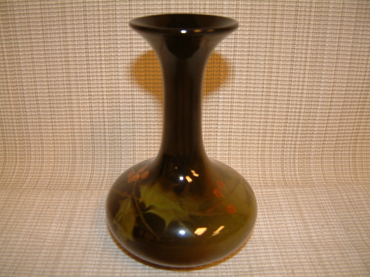 Rookwood Standard Glaze Holly Vase 1897 - Image 7