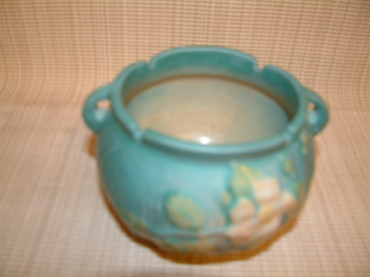 Roseville Blue "White Rose" Small Jardiniere Pot #653-3" - Image 7