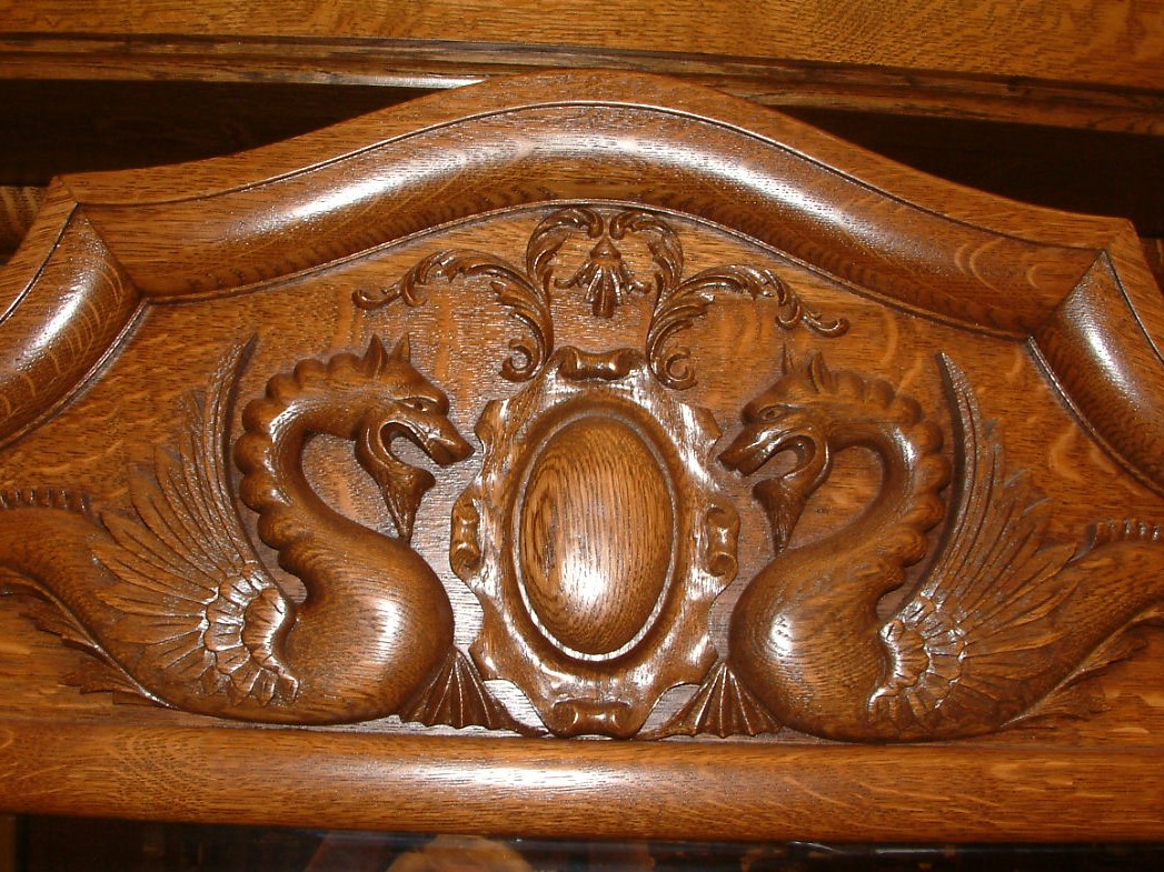 Massive Quartersawn Oak Griffin Adorned Halltree - Image 7