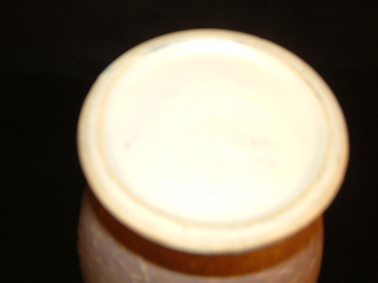 Roseville Pottery Dahlrose Vase - Image 8