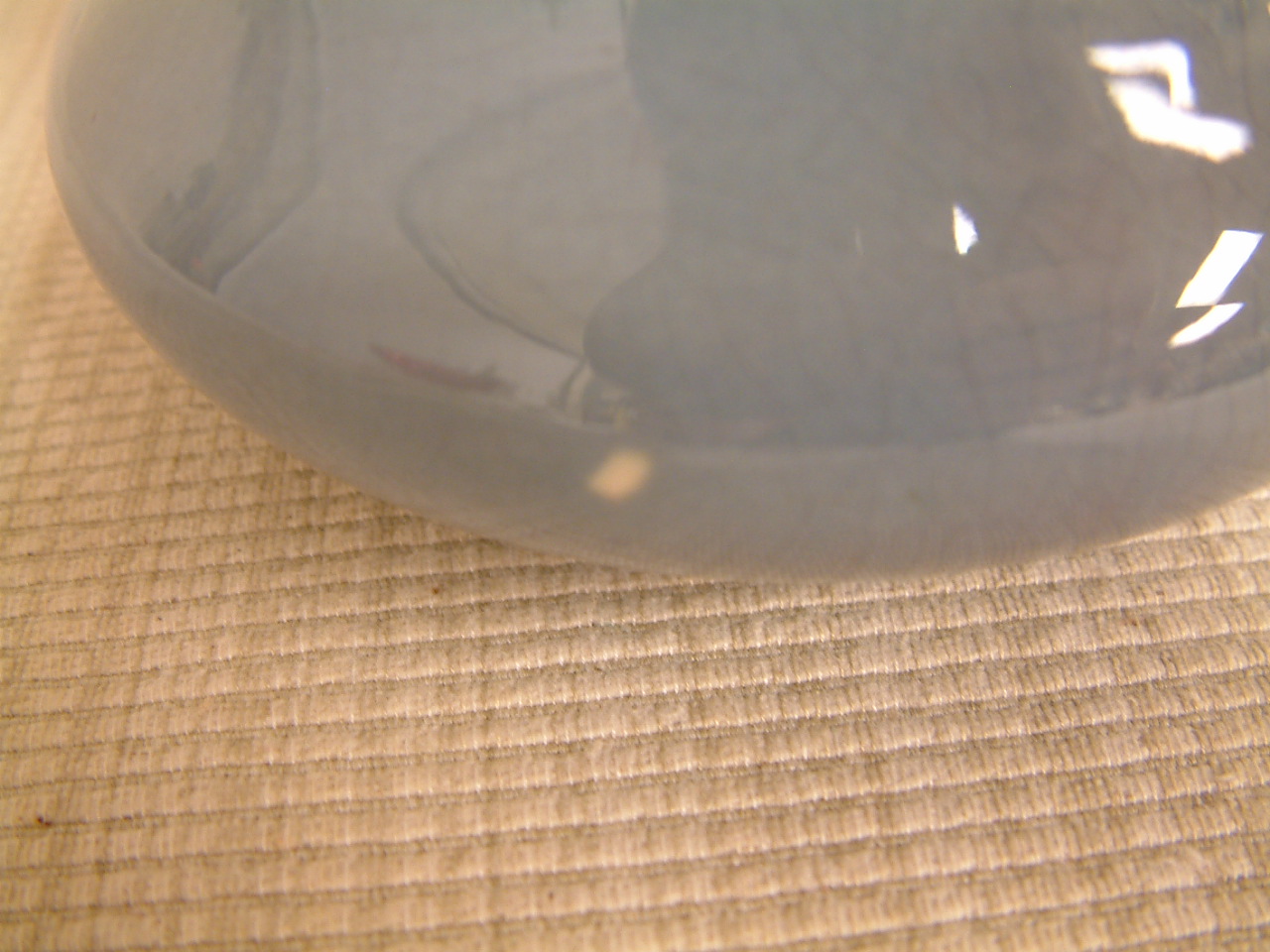 Weller Etna Tall Daffodil Vase - Image 6