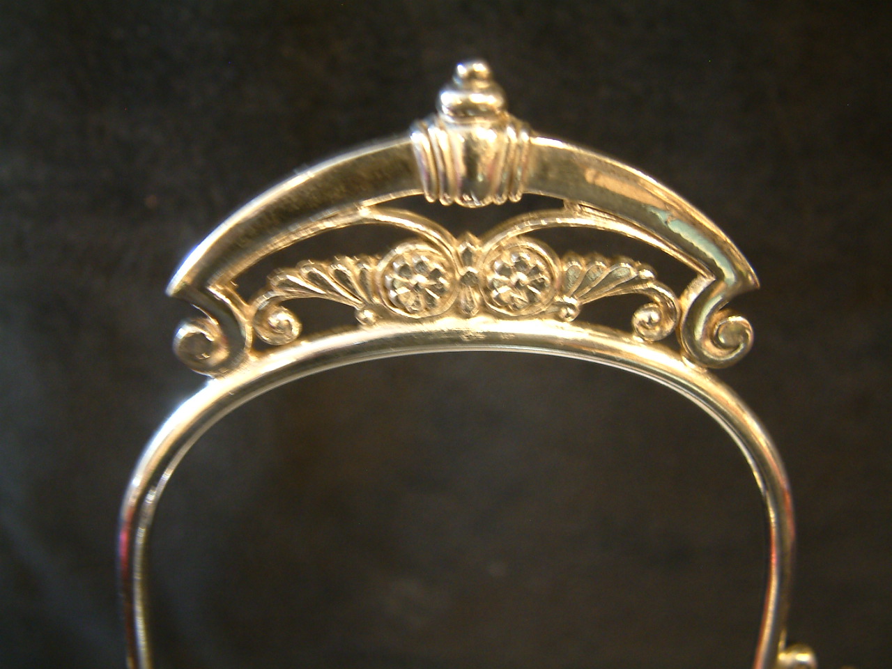 Cranberry Victorian Pickle Castor - Image 7
