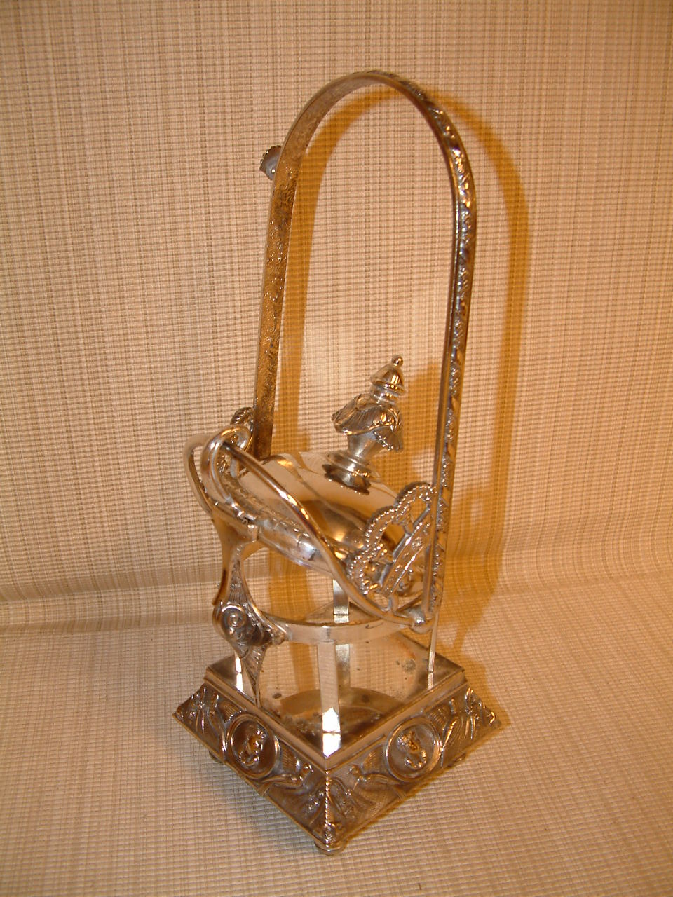 Victorian Pickle Castor Wilcox Frame SALE PRICED! - Image 3