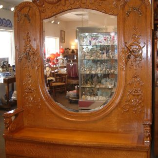 Massive Quartersawn Oak Griffin Hallbench