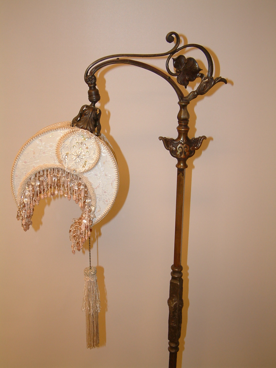 Antique Bronze Clawfoot Bridge Lamp - Image 2