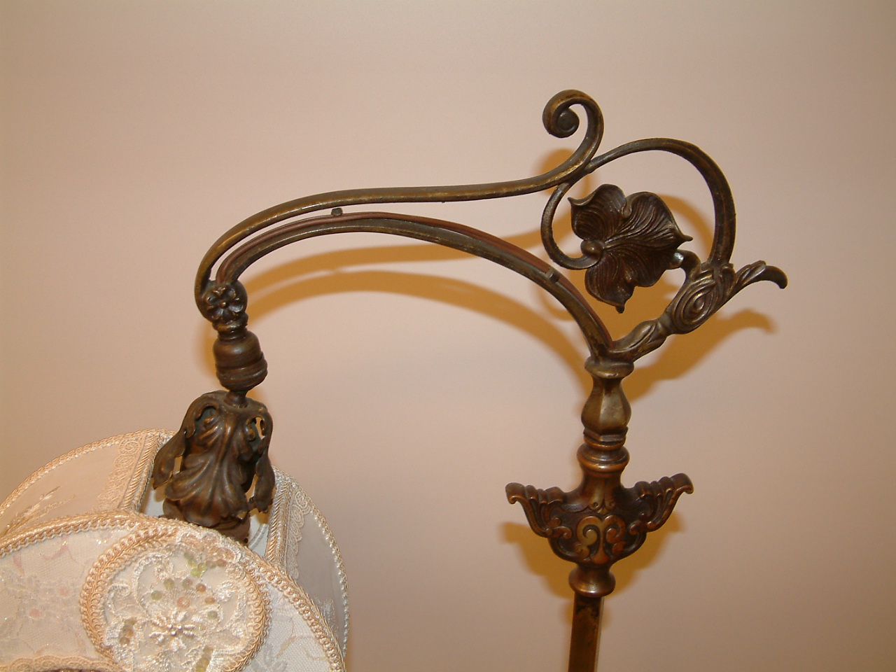 Antique Bronze Clawfoot Bridge Lamp - Image 4