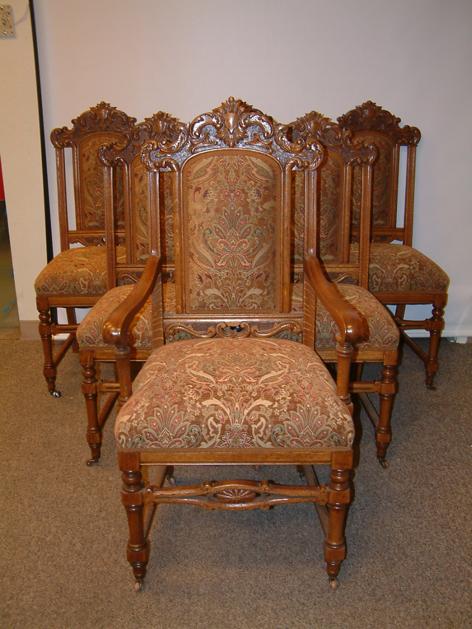 Set of 6 Carved Horner Style Dining Chairs