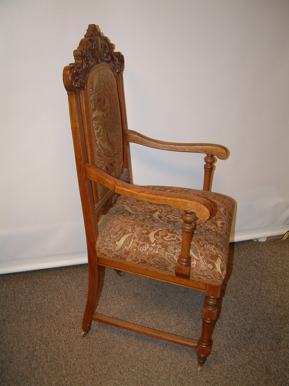 Set of 6 Carved Horner Style Dining Chairs - Image 8