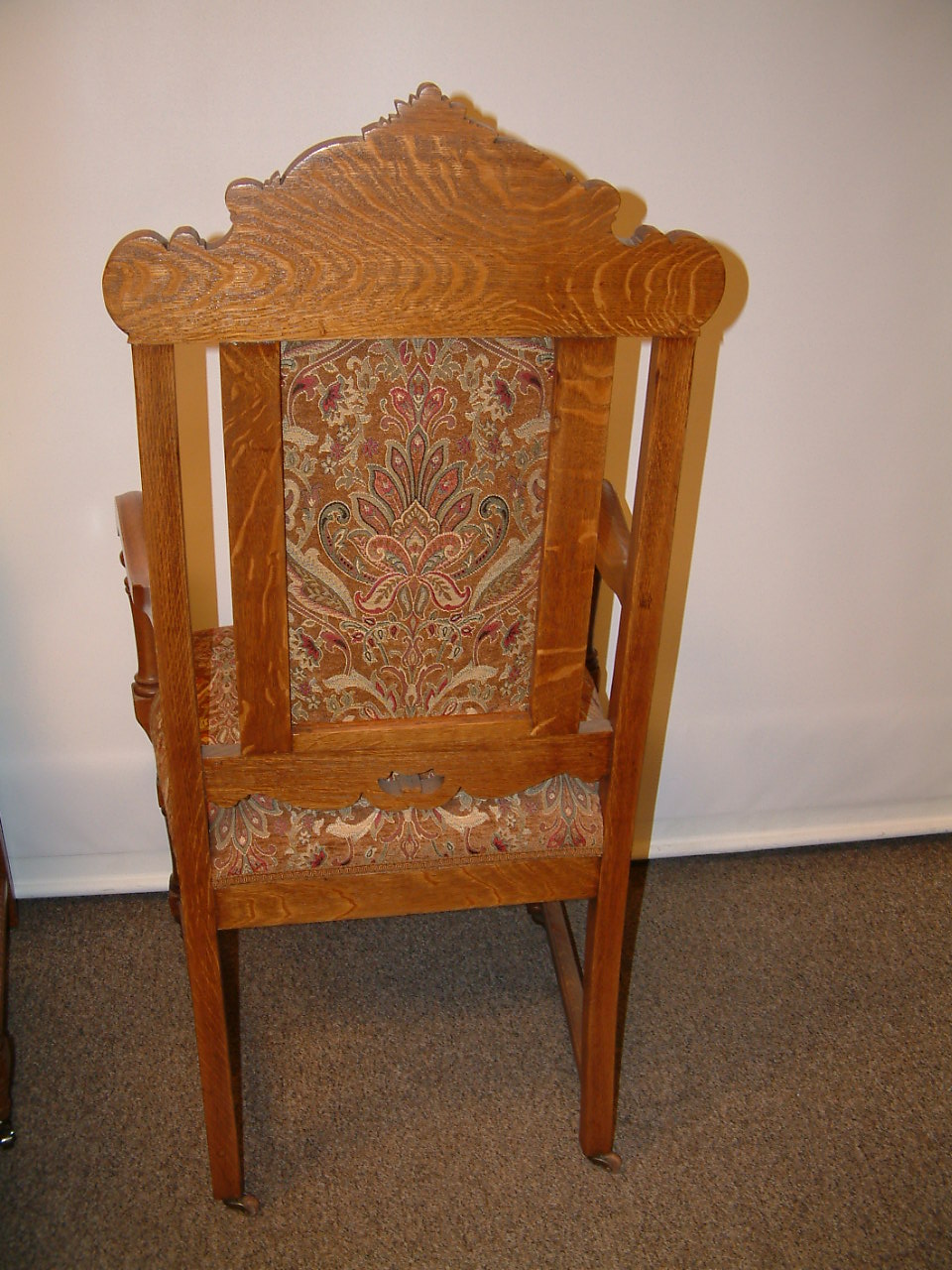 Set of 6 Carved Horner Style Dining Chairs - Image 9