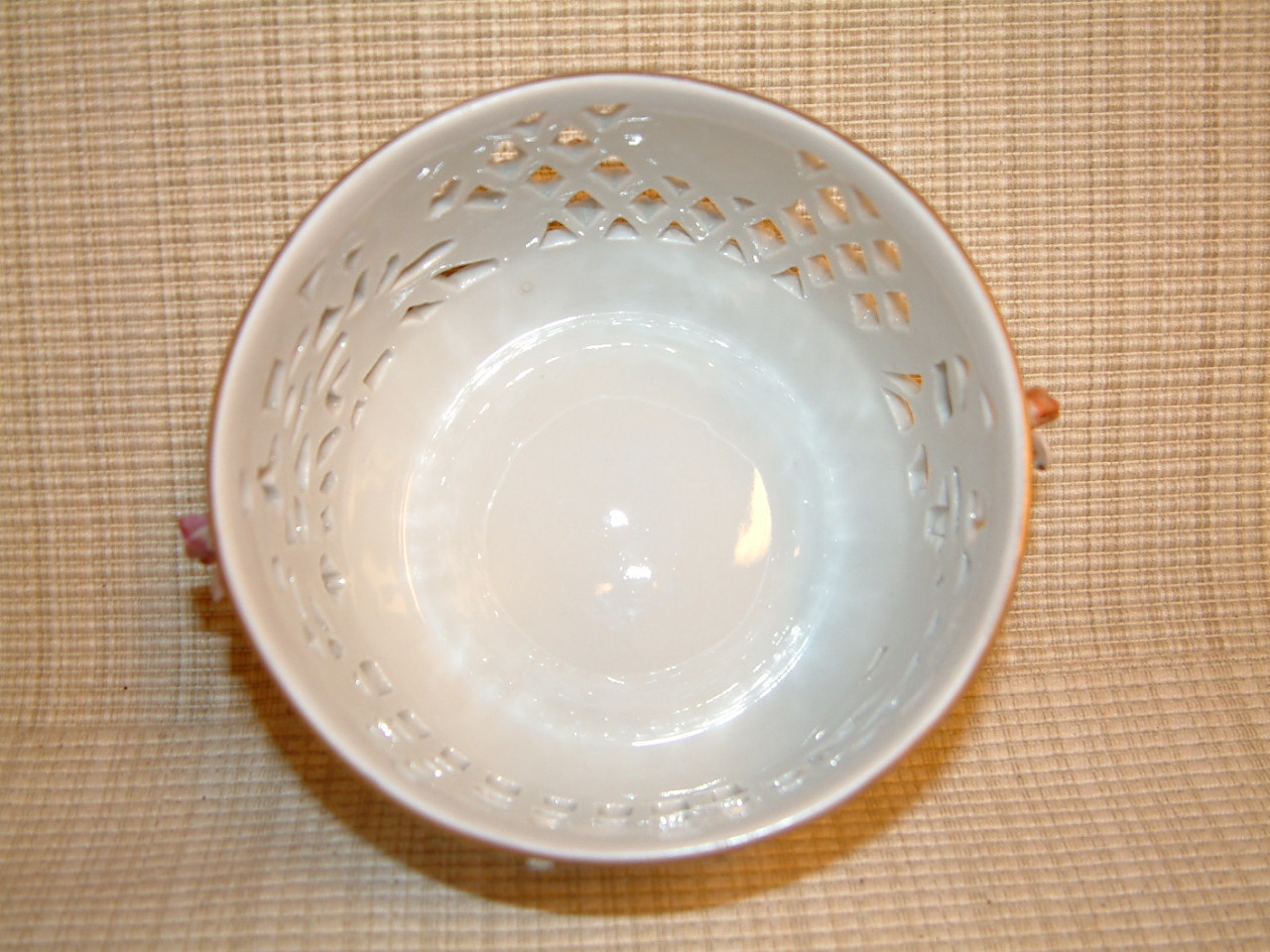 Dresden Carl Theime Reticulated Large Covered Trinket Dish - Image 6