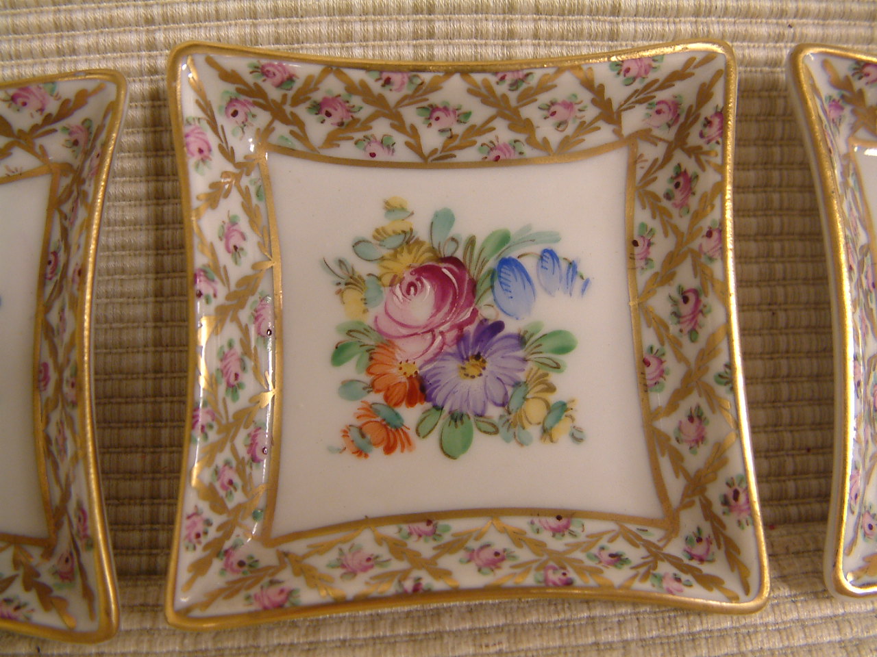 Dresden Carl Thieme Cigarette Set - Image 19