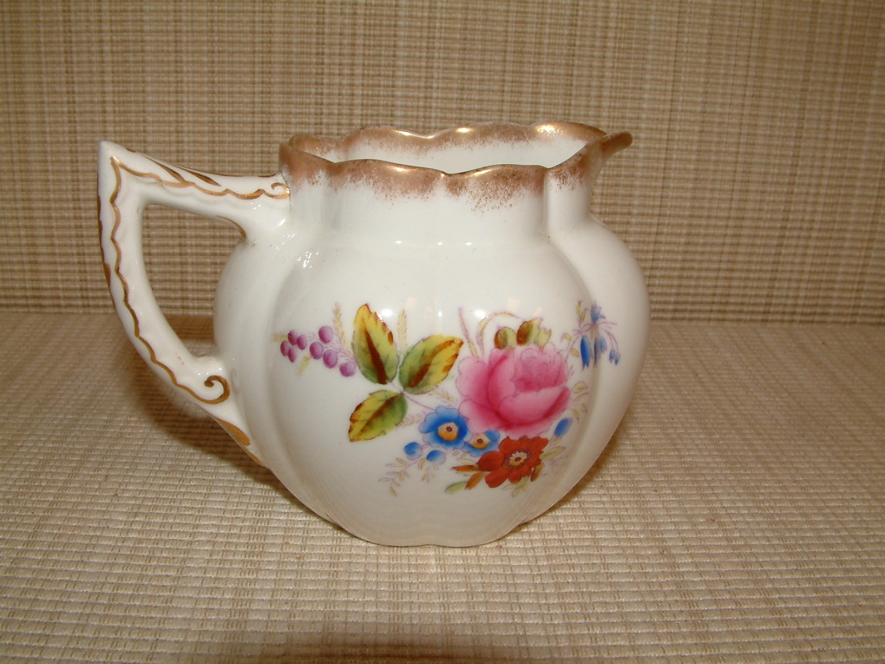 Shelley - Wileman & Co. Floral Sprays Creamer SALE PRICED