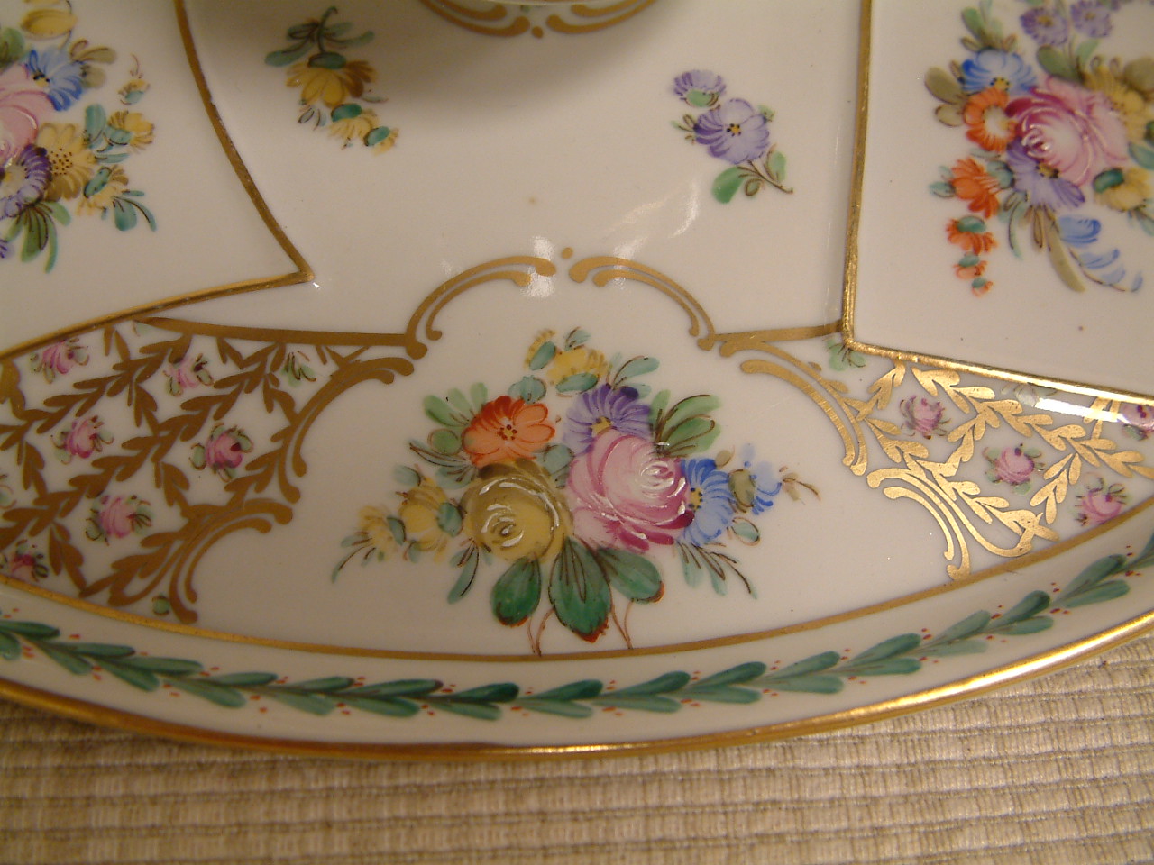 Dresden Carl Thieme Cigarette Set - Image 23