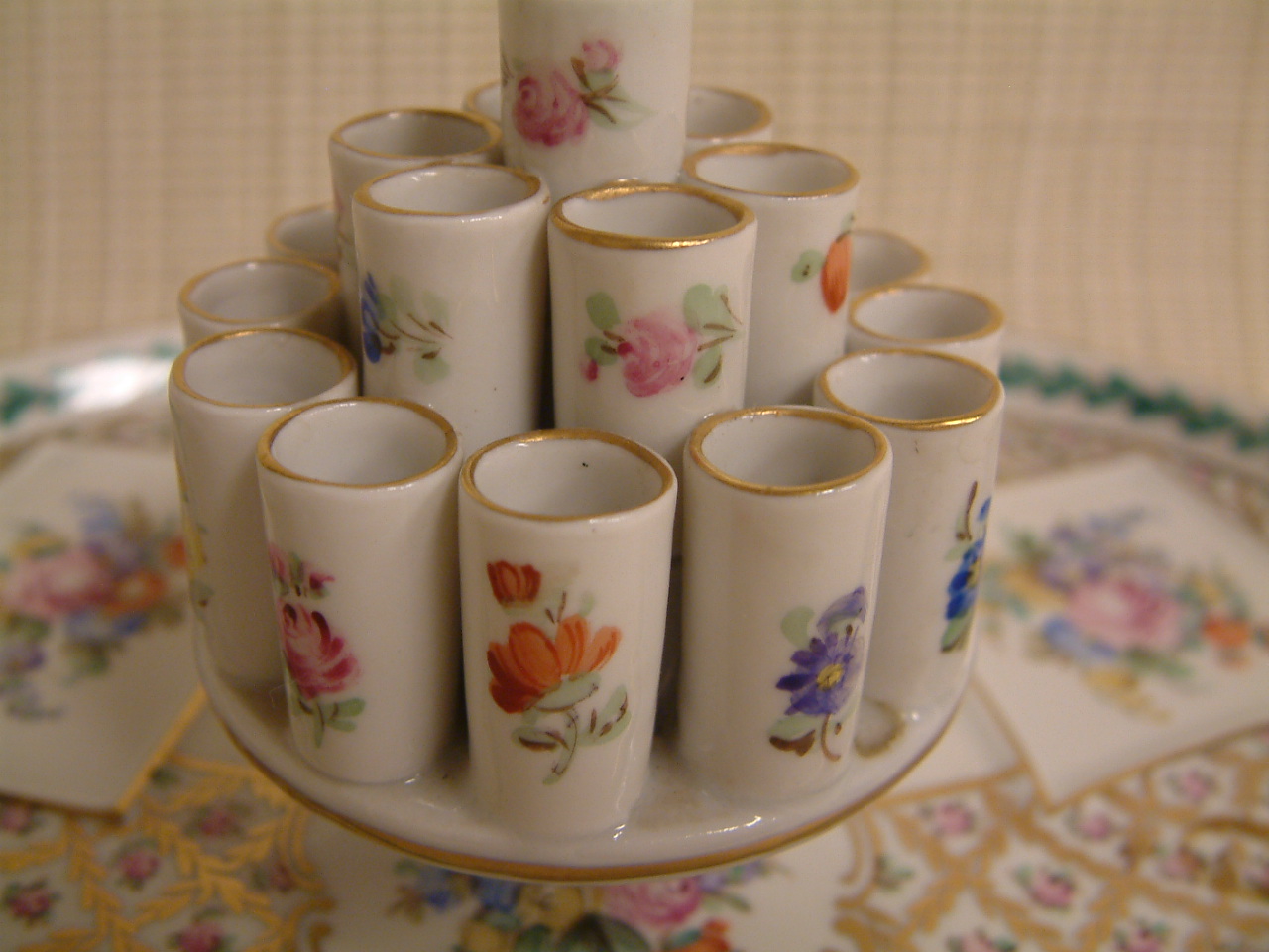 Dresden Carl Thieme Cigarette Set - Image 26