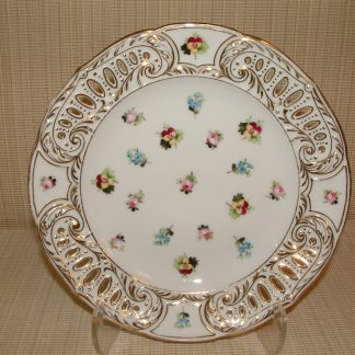 Dresden Reticulated Edge Cabinet Plate