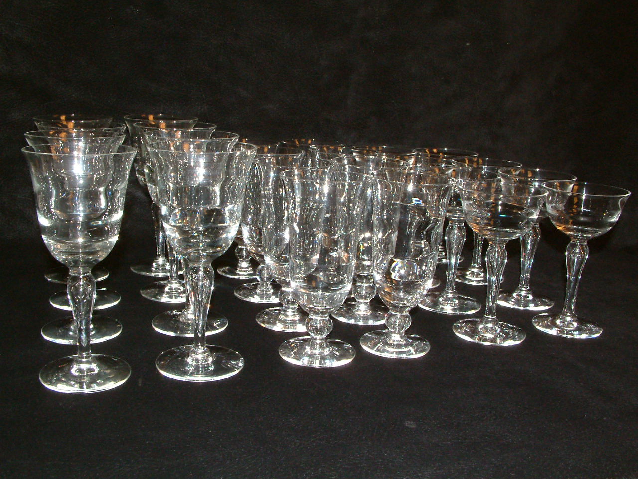 Tiffin Optic Teardrop Stem Fine Crystal - Image 6
