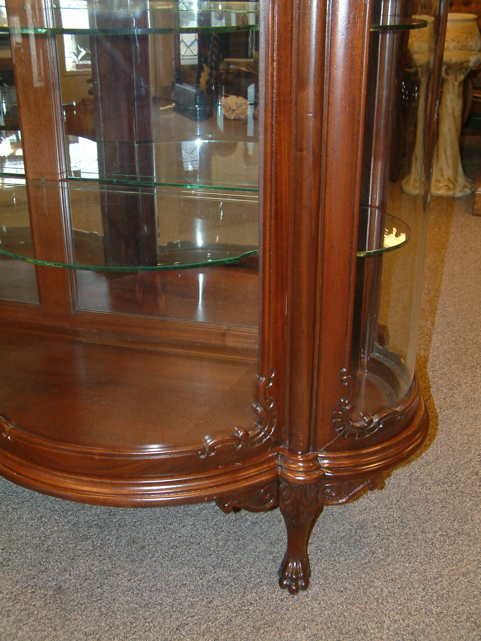 Massive Mahogany Fancy Display Cabinet, Attributed to R J Horner - Image 4