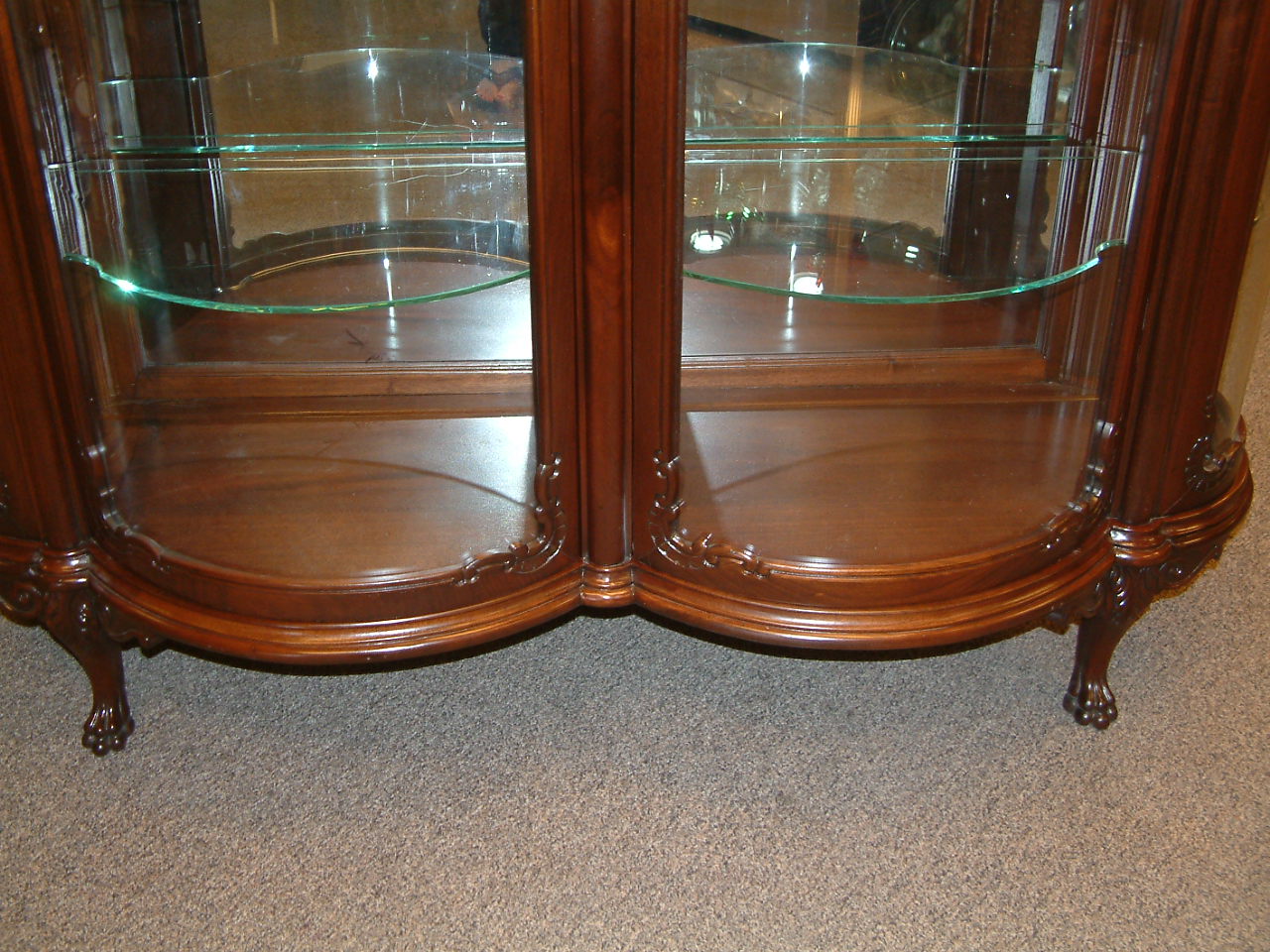 Massive Mahogany Fancy Display Cabinet, Attributed to R J Horner - Image 5