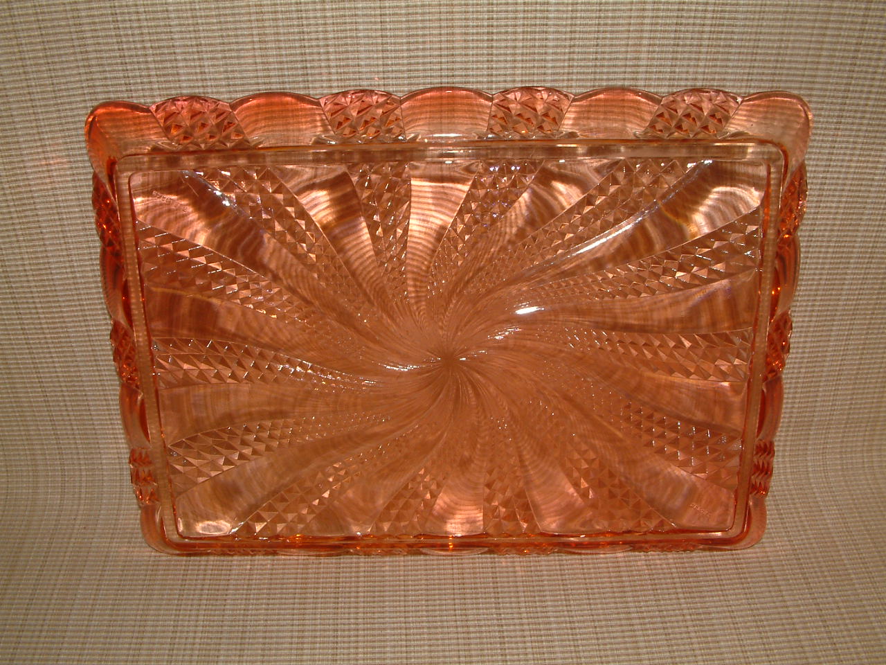 Baccarat Rose Tiente Diamond Swirl / Serpentine / Pinwheel Large Tray - Image 4