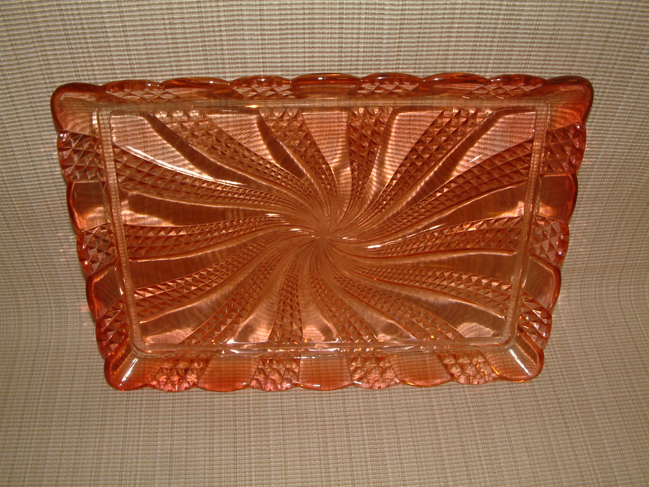 Baccarat Rose Tiente Diamond Swirl / Serpentine / Pinwheel Large Tray - Image 5