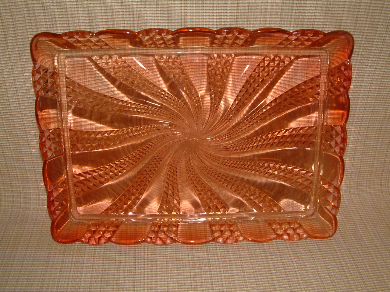 Baccarat Rose Tiente Diamond Swirl / Serpentine / Pinwheel Large Tray - Image 6
